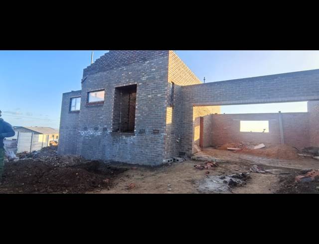 3 BEDROOM DUET FOR SALE IN DANA BAY